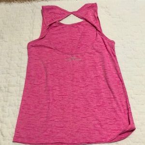 Small hot pink Lorna Jane Tank